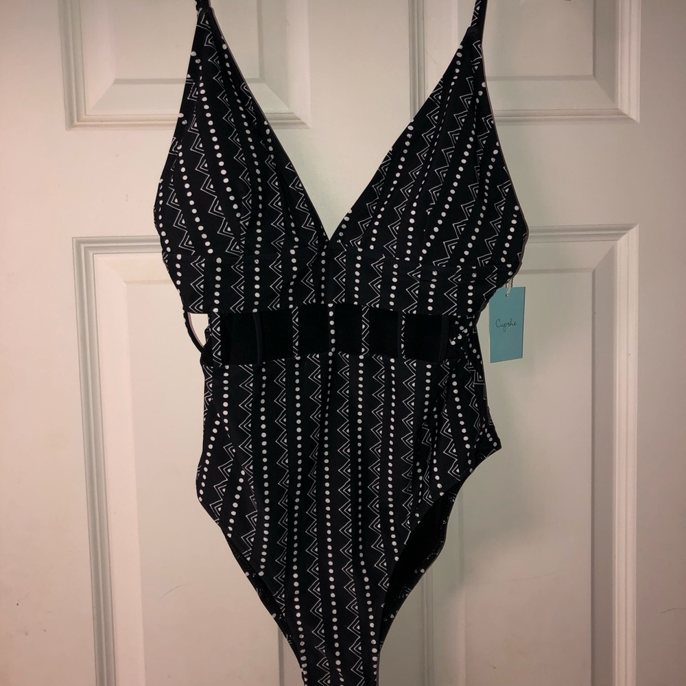 CUPSHE one piece